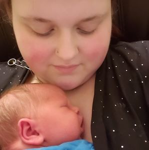 Meet your Posher, Marisa